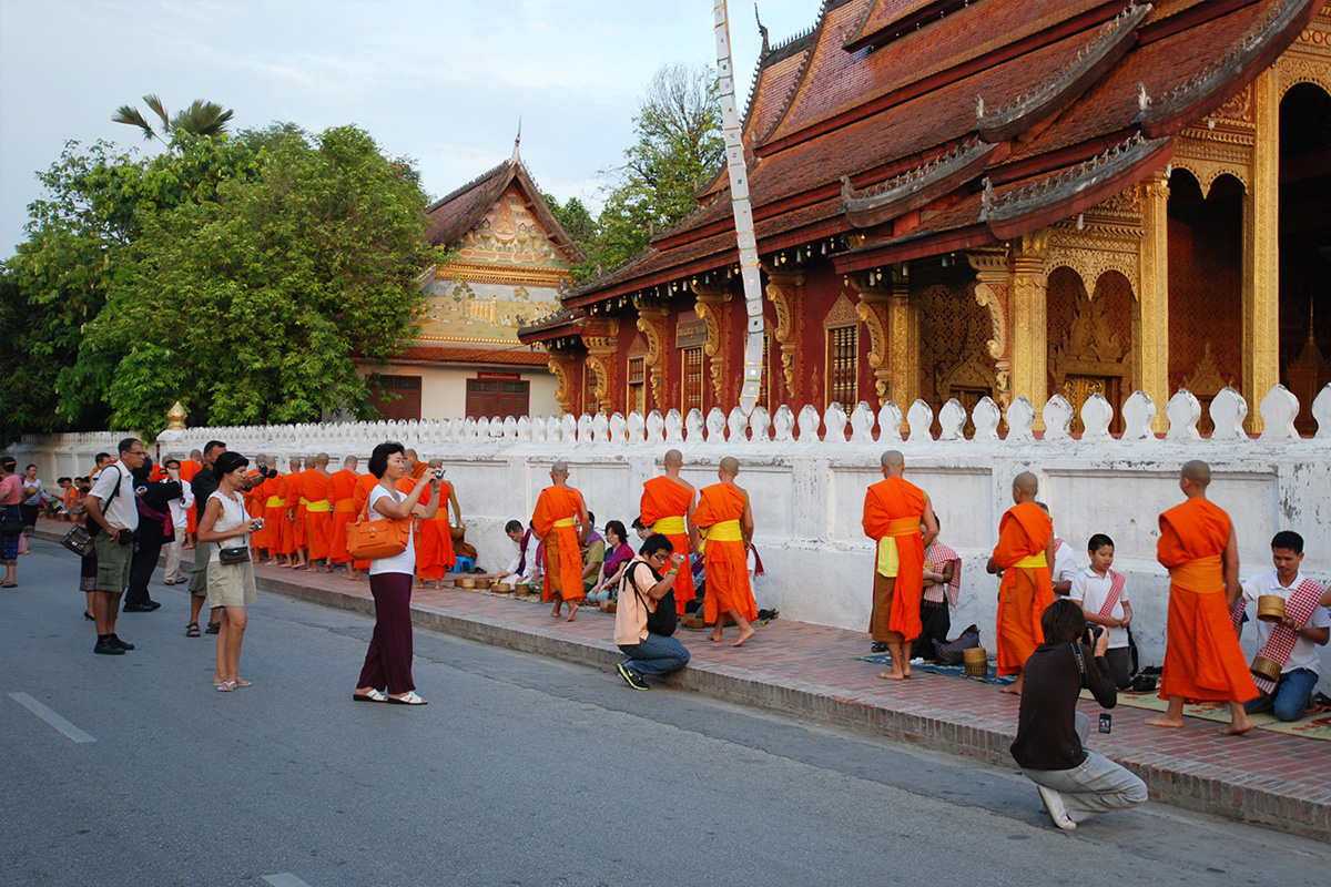 Discover Luang Prabang, Vang Vieng and Vientiane