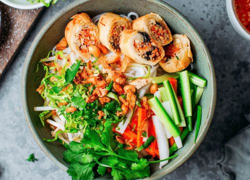 Top 15 Best Vegetarian Food to Try During Your Family Tour of Vietnam and Cambodia