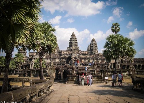 Cambodia Highlights: Angkor Complex, Tonle Sap & Phnom Penh in 4 Days