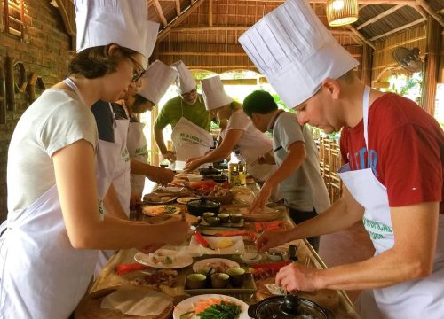 Cam Thanh Cooking Class & Monkey Mountain Exploration with Marble Mountains and Am Phu Cave