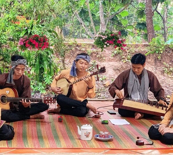 Southern Vietnamese folk music