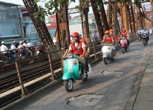 Hanoi Half day City by Motorbike